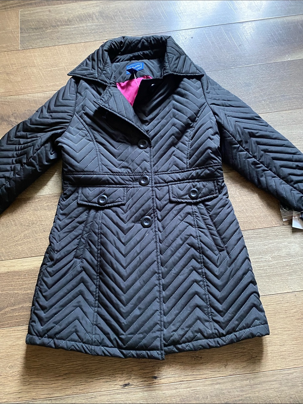 Rothschild Black Chevron Quilted Puffer Coat with Pink Lining